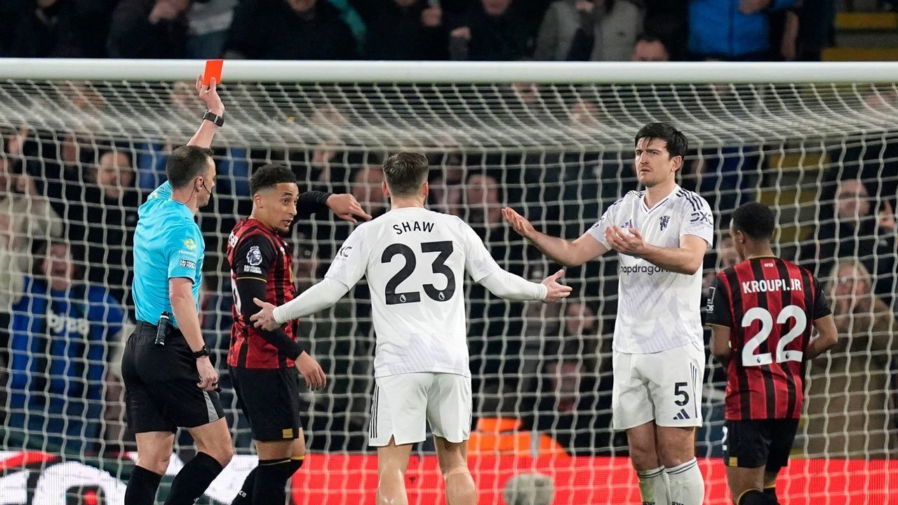 Drama Kartu Merah Harry Maguire, Manchester United Ditahan AFC Bournemouth 2-2