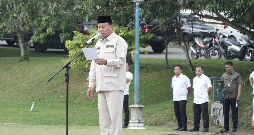 Pimpin Apel Sore, Bupati Kuansing Tekankan Disiplin dan Kinerja Pegawai
