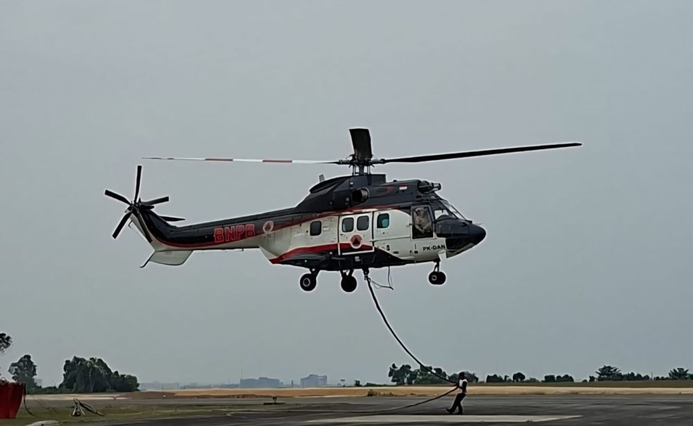 Riau Terima Helikopter Super Puma dari BNPB, Perkuat Penanganan Karhutla