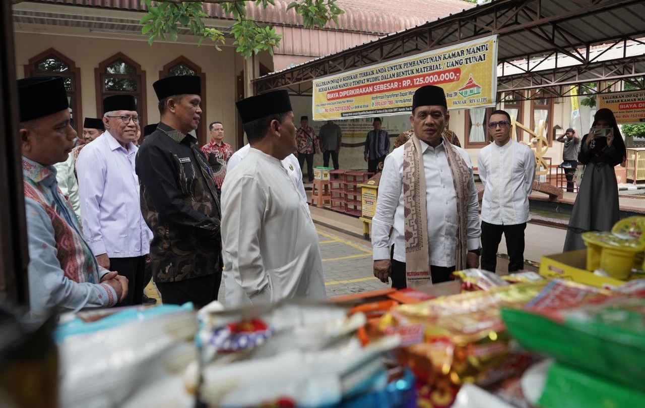Wamenag Romo Muhammad Syafii Tinjau Masjid Ramah Pemudik, Pastikan Arus Balik Nyaman