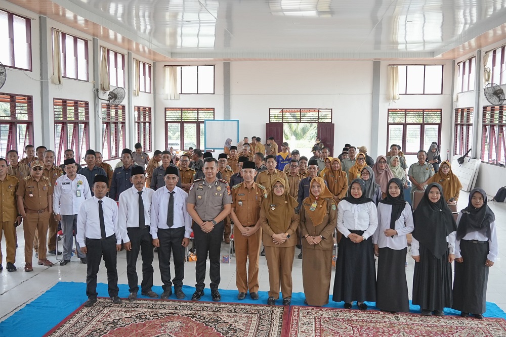 Lantik PAW Bapekam, Bupati Siak Afni Zulkifli Tekankan Sinergi dan Penguatan Pengawasan