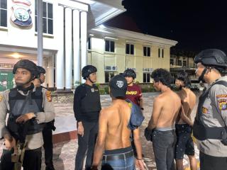 Preman Pungli Sopir Truk di Dumai Diciduk, Sejumlah Uang Disita