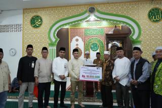 Safari Ramadan 1447 H di Sungai Batang, Bupati Inhil Diwakili Muammar Qaddafi