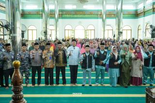 2.015 Mustahik di Kepulauan Meranti Terima Zakat Ramadhan, Kemenag Dorong Kepedulian Sosial