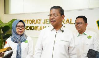 Dana BOS Madrasah dan BOP RA Rp4,5 Triliun Mulai Dicairkan, Bisa untuk Honor Guru Non-ASN