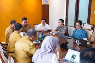 Pemprov Riau Bahas Penentuan FREL Subnasional untuk Mitigasi Emisi Karbon