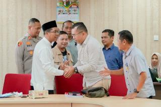 Pemkab Rohil Mediasi Konflik Lahan PT Torganda dengan Koperasi KSB dan Wusku