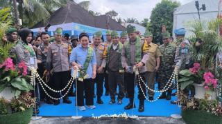 Kapolri dan Titiek Soeharto Resmikan dan Groundbreaking 110 Jembatan Merah Putih Presisi di Riau