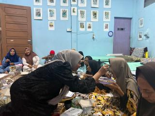 Wabup Inhil Buka Puasa Bersama Lansia di Panti Pondok Bhakti
