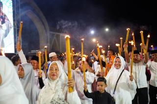 Ribuan Warga Padati Pawai Gema Takbir Idulfitri 1447 H di Pekanbaru