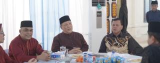 Bupati Kuansing Hadiri Open House Gubernur Riau, Pererat Sinergi Antar Daerah