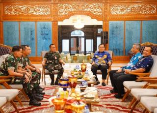 Momentum Lebaran, Danlanud dan Plt Gubri Perkuat Sinergi untuk Keamanan dan Pembangunan