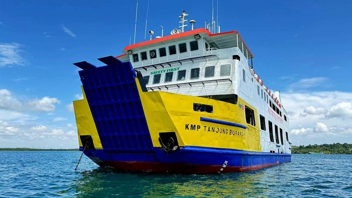ASDP Tambah Armada Kapal untuk Mempercepat Arus Balik Pemudik dari Mengkapan ke BatamÂ