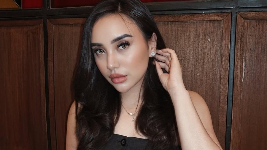 Salmafina Sunan Ungkap Alasan Cerai, Isu Legging Kembali Ramai