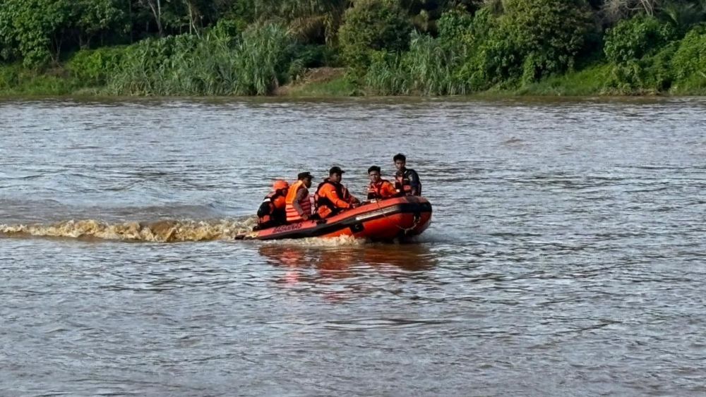 Balita 4 Tahun Hilang di Sungai Batang Kuantan, Pencarian Intensif Terus Dilakukan
