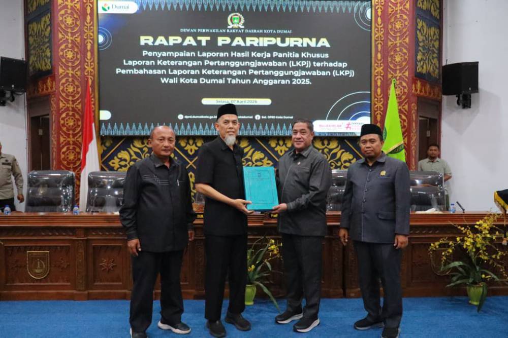 Wako Dumai Terima Rekomendasi LKPj 2025, Komitmen Tingkatkan PAD dan Pelayanan Publik
