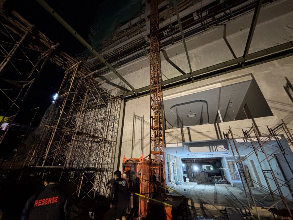 Disnakertrans Riau Selidiki Jatuhnya Lift Proyek RS Santa Maria, Kontraktor Dipanggil