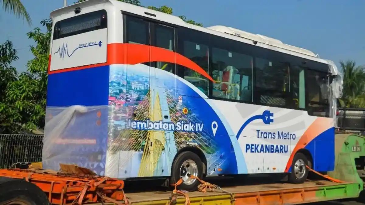 Dua Bus Listrik Uji Coba di Koridor TMP Pekanbaru, Dorong Transportasi Ramah Lingkungan