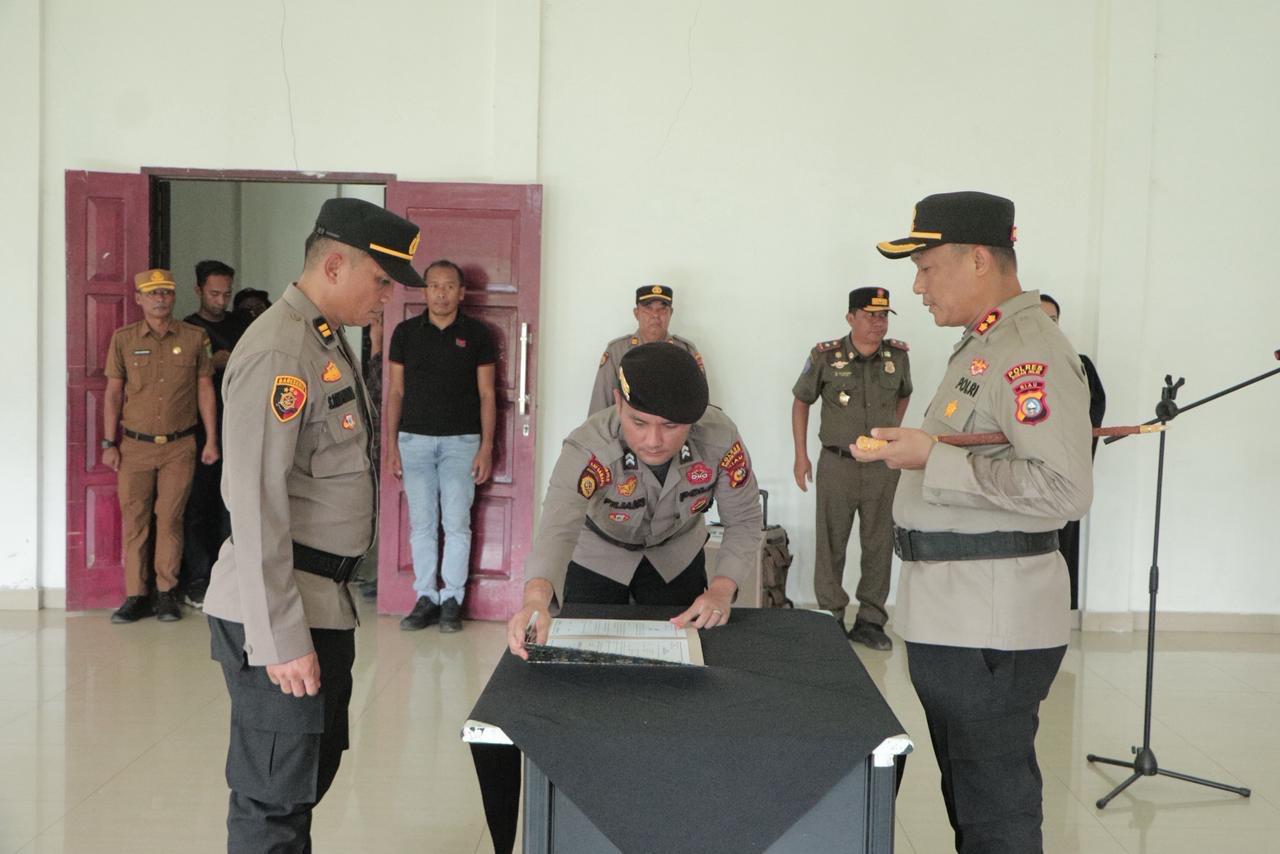 Komitmen Berantas Narkoba, Kapolres Isa Imam Syahroni Lantik Kapolsek Panipahan yang Baru