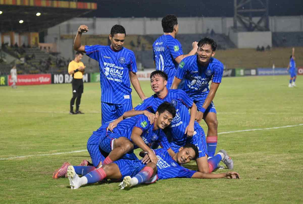 Hattrick Antonio Gamaroni Bawa PSPS Pekanbaru Tumbangkan Persekat Tegal 4-2