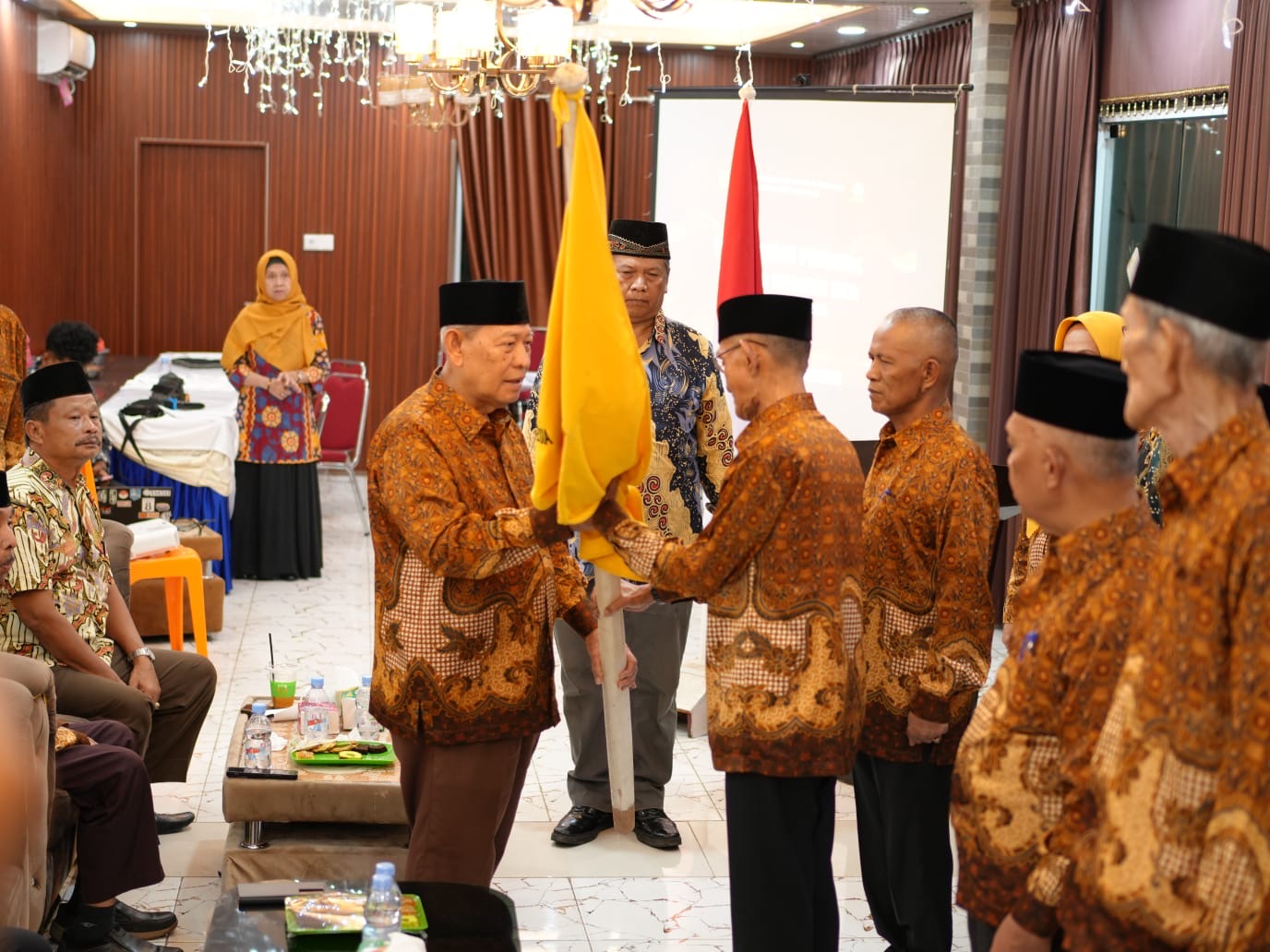 Pengurus PWRI Inhil Resmi Dilantik, Pemkab Dorong Peran Purnabakti dalam Pembangunan Daerah