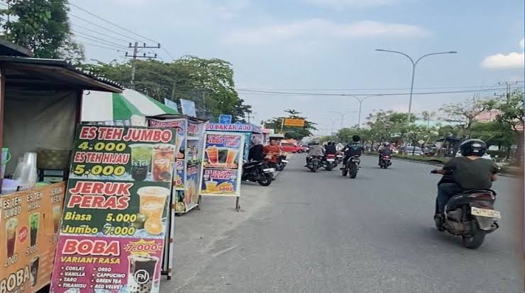 Satpol PP Pekanbaru Larang PKL Berjualan di Bahu Jalan dan Trotoar