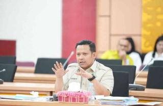 Pansus DPRD Riau Gelar Pembahasan LKPJ Kepala Daerah Tahun 2025