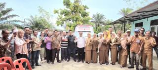 Pemkab Bengkalis Serahkan Ambulans untuk Pustu Tegar, Tingkatkan Layanan Kesehatan Masyarakat