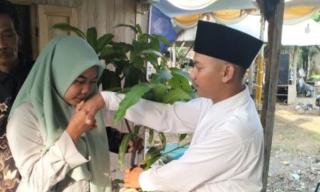 Mahar Unik, Bibit Mangga Jadi Simbol Cinta dan Harapan Abi Yahya untuk Aprilia