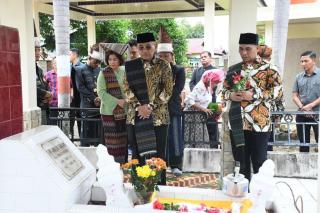 Ziarah Raja Naulauh Damanik, Bengkalisâ€“Simalungun Perkuat Ikatan Sejarah dan Persaudaraan