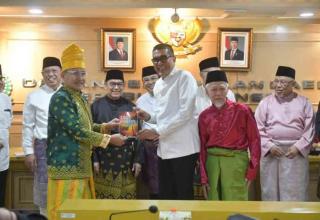 Wakil Ketua DPRD Riau Hadiri Halal Bihalal di Senayan Jakarta