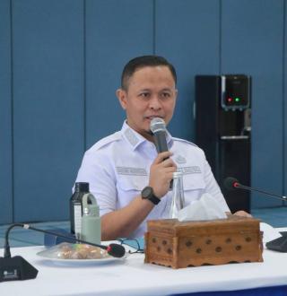 Wali Kota Pekanbaru Evaluasi Penerapan WFH ASN, Tekankan Kualitas Pelayanan Publik