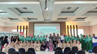 Peringati Hari Kartini, Capella Honda Tanamkan Budaya #Cari_Aman kepada Pelajar SMA dan Komunitas