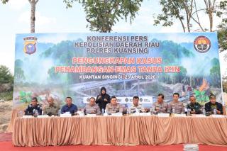Polda Riau Tertibkan Tambang Emas Ilegal di Kuansing, 1.167 Rakit Dimusnahkan