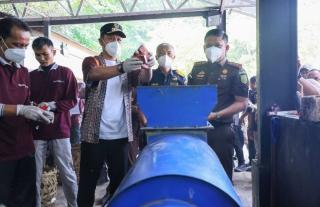 Kejati Riau Musnahkan 22,2 Juta Rokok Ilegal, Cegah Kerugian Negara