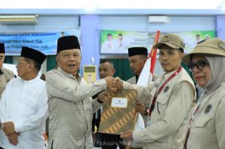 Bupati Asmar Lepas JCH Meranti, Titip Doa untuk Keberkahan Daerah