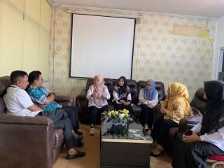 Bawaslu Riau Gandeng Disdik Riau, Dorong Literasi Demokrasi Pelajar Lewat Program “Mengajar”