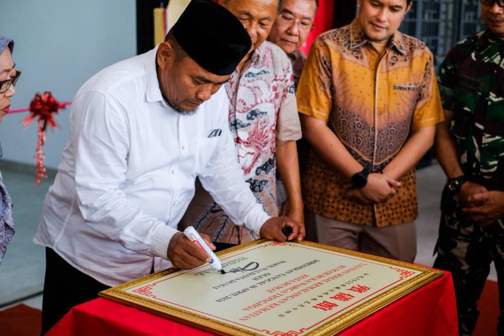 Resmikan Rumah Duka Tionghoa, Wawako Sugiyarto: Simbol Toleransi dan Persatuan di Dumai