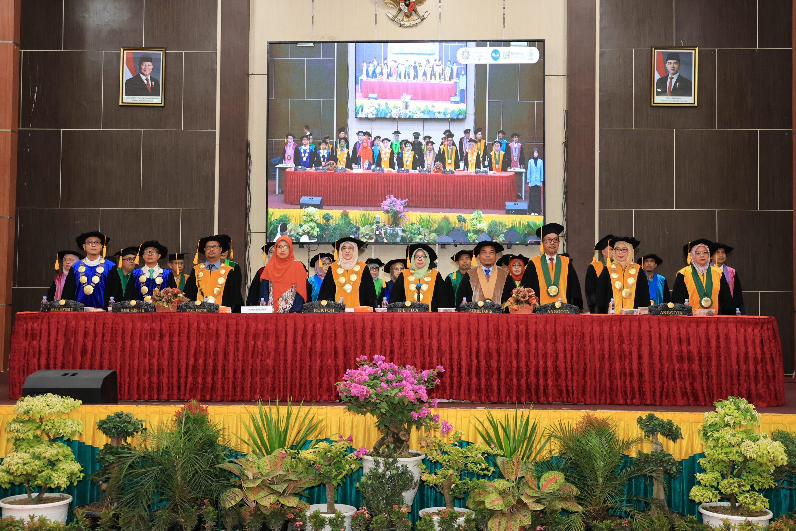 UIN Suska Riau Gelar Wisuda 2026, Orasi Ilmiah Soroti Pentingnya Kecerdasan Finansial di Era Digital