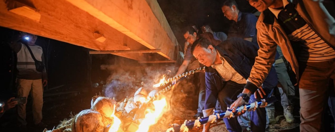 Bupati Suhardiman Amby Galang Rp100 Juta untuk Jalur Baru