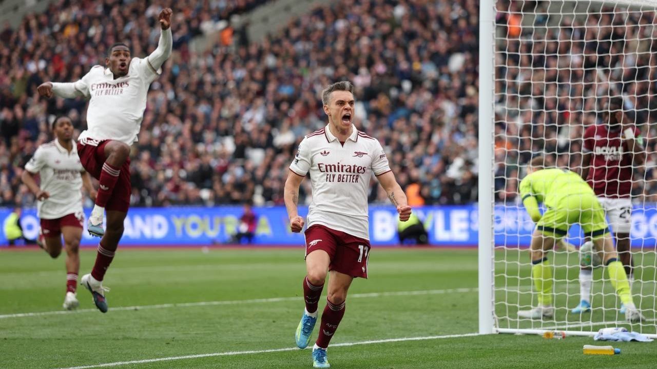 Selamat dari Drama VAR, Arsenal Tekuk West Ham United FC untuk Jaga Asa Juara