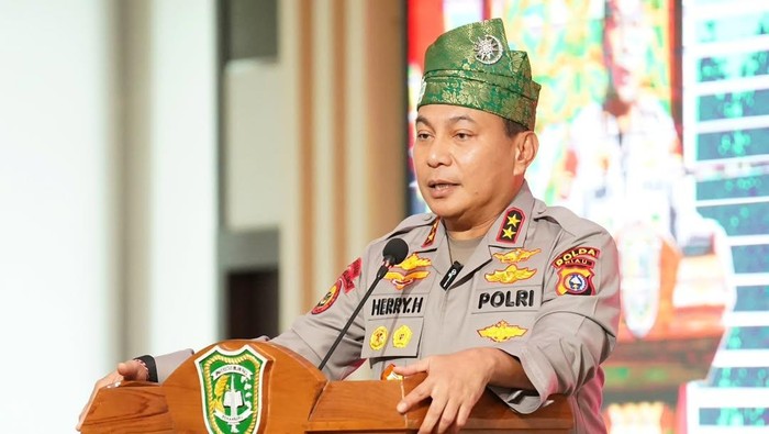 Kapolda Riau Siap Tindak Perusahaan Sawit yang Rusak Daerah Aliran Sungai