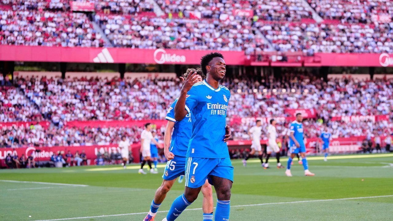 Vinicius Antar Real Madrid Taklukkan Sevilla, Courtois Tampil Heroik di Ramon Sanchez Pizjuan