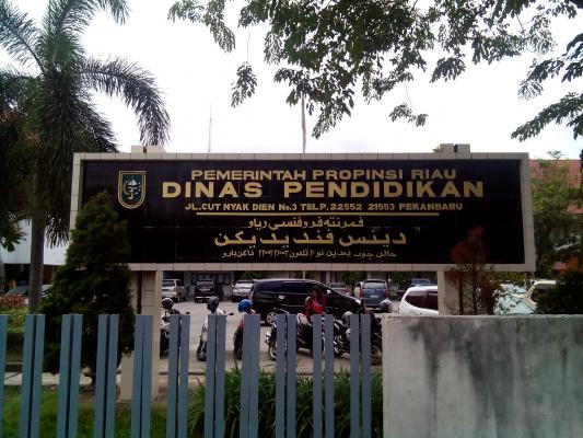 LSM Benang Merah Pertanyakan Anggaran Disdik Riau, Sarapan Siswa Rp47 Ribu dan Prasmanan Rp130 Ribu