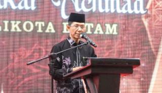Wali Kota Batam Apresiasi Kekompakan Warga Kuansing pada Pelantikan IWAKUSI