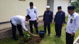 Kemenag Riau Dorong Gerakan Ekoteologi di Pesantren Kuansing melalui Program Asta Protas