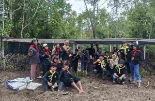 MAPALA Laksamana Polbeng Gelar Seminar dan Pelatihan Mangrove di Teluk Pambang