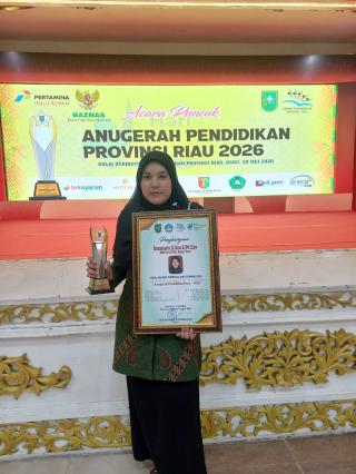 Guru MAS Darul Ulum Rupat Utara Raih Anugerah Pendidikan Riau 2026, Harumkan Nama Bengkalis