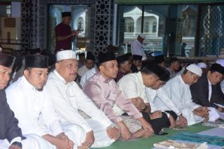 Wabup Bengkalis Salat Idul Adha Bersama Warga di Masjid Agung Istiqomah