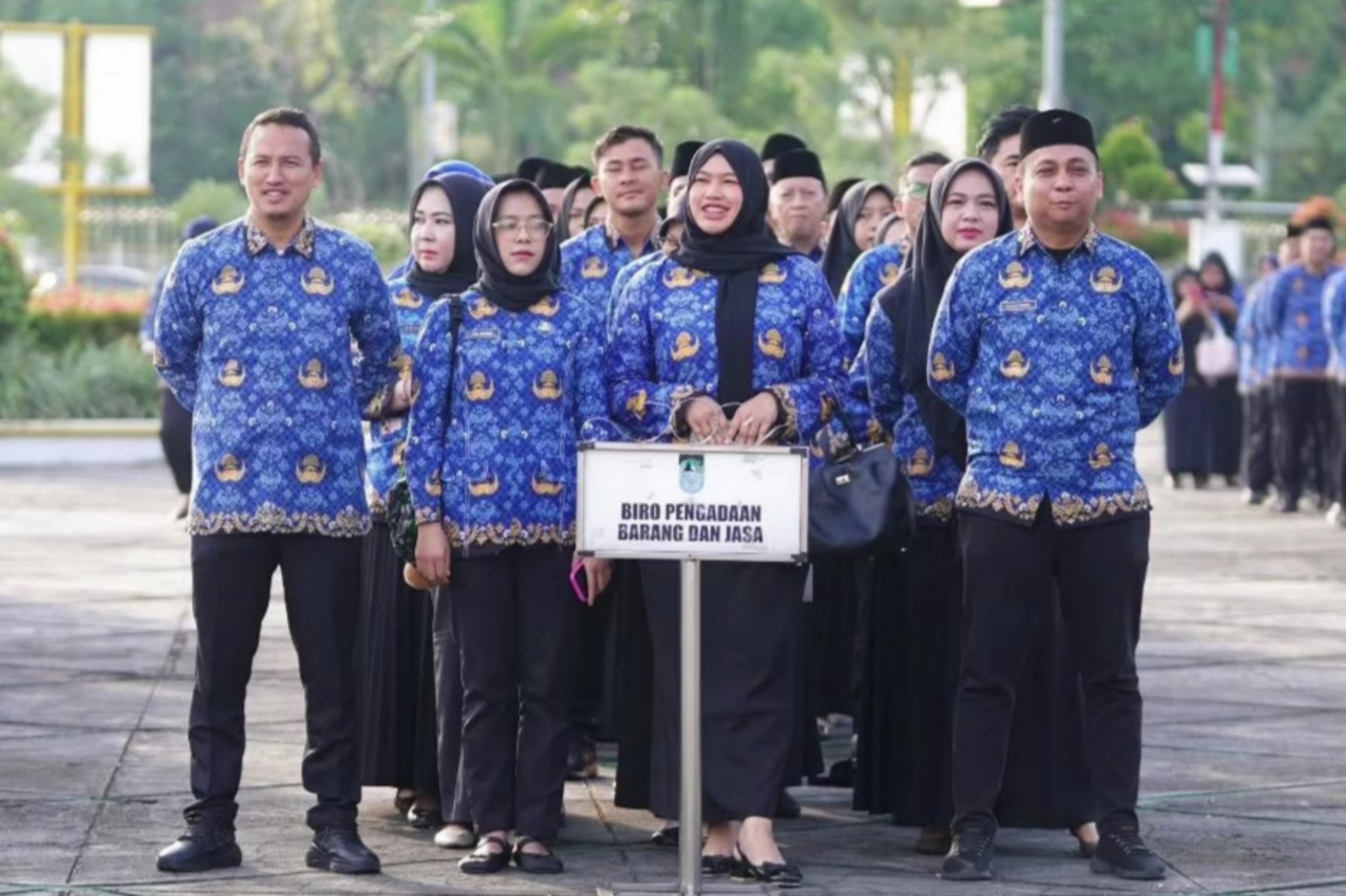 Pemprov Riau Setop Rekrutmen PNS Baru, Jumlah ASN Dinilai Sudah Terlalu Gemuk